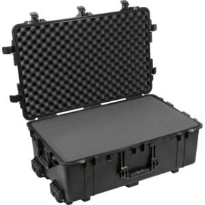 Pelican 1650 Case with Foam (Black)